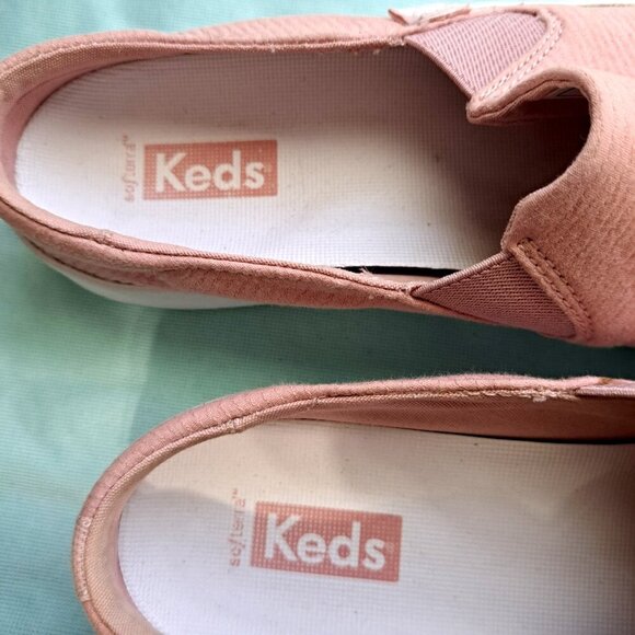Keds Women's 9 Pink Canvas Slip-In Sneakers Comfort Easy-On Casual - Picture 7 of 9